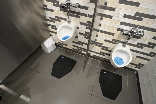 Backed Up Floor Drain & Urinal in Serra Mesa, CA