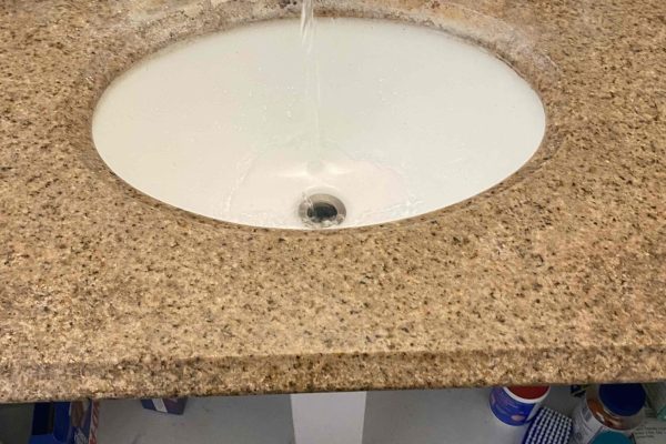 Bath Sink Drain Cleaner Service in Oak Park, Ca