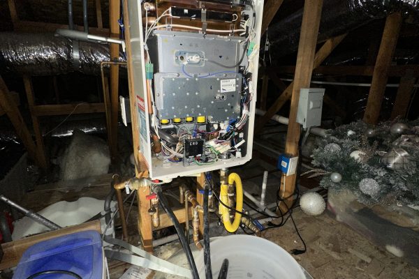 Tankless Water Heater Flush Service in Seal Beach California