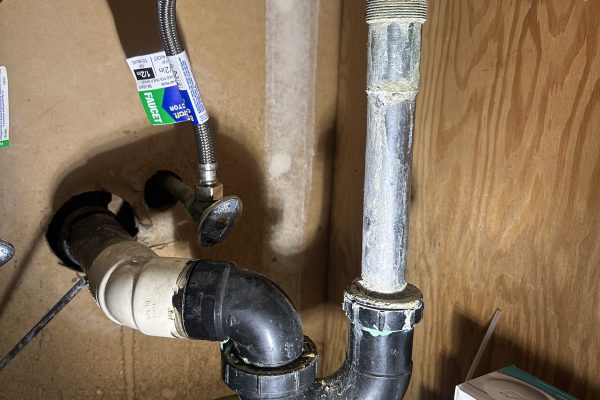 Leaking Sink Repair in Long Beach CA