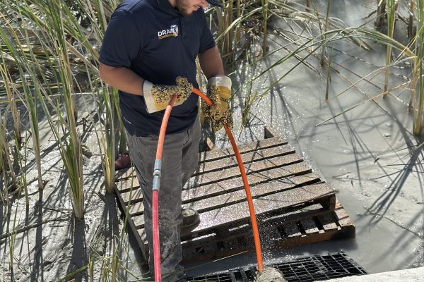 Pipe Descaling In San Antonio, TX