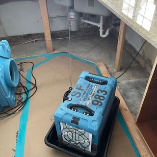Water Damage And Mold in Fullerton , CA