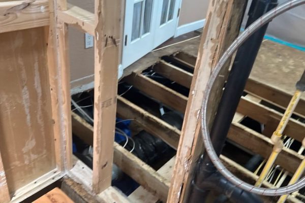 Water Damage Restoration in Lake Forest , CA