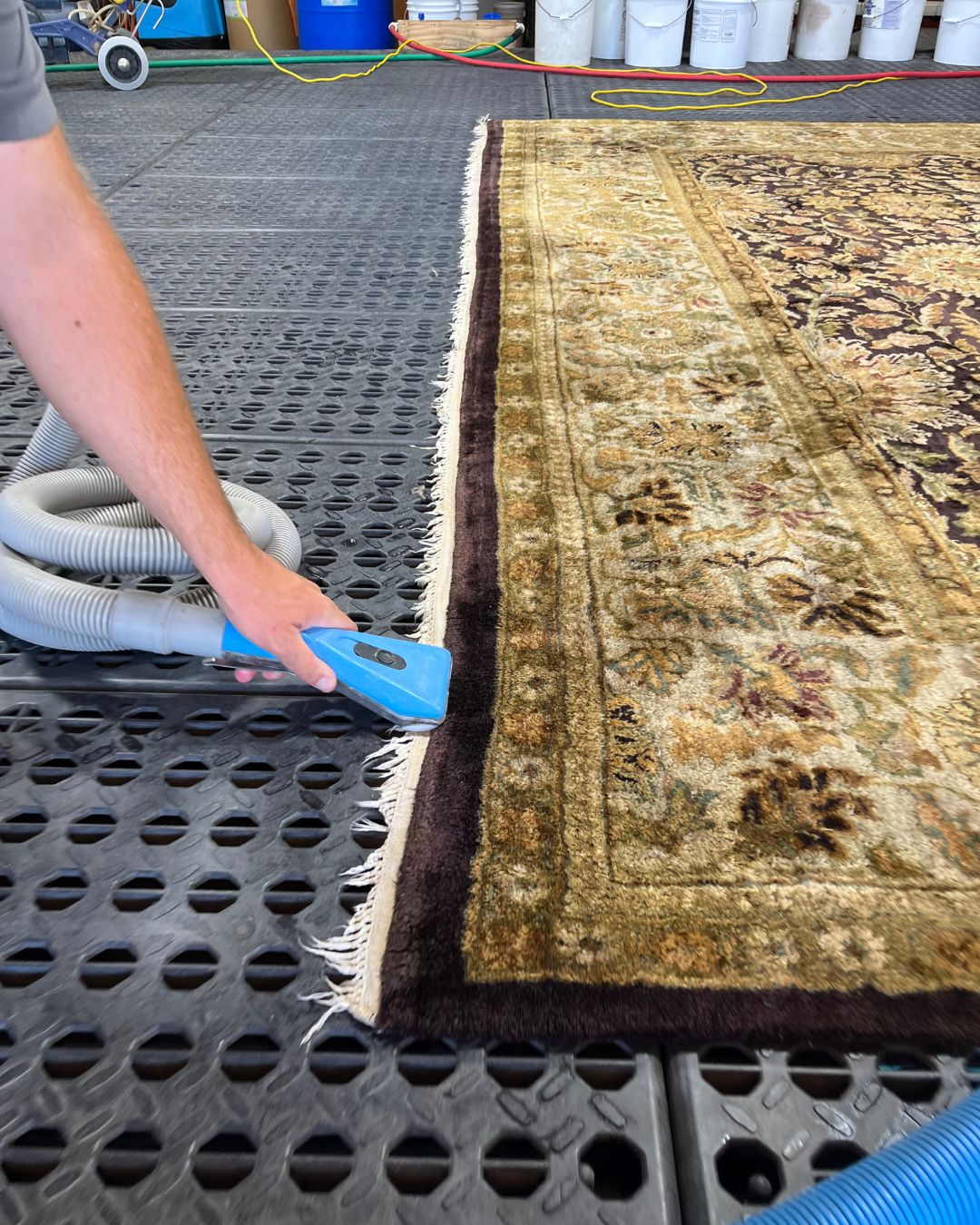 Deep Odor Removal from Rugs in Desert Hot Springs