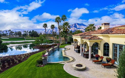 Rug Washing for La Quinta Golf Course Communities